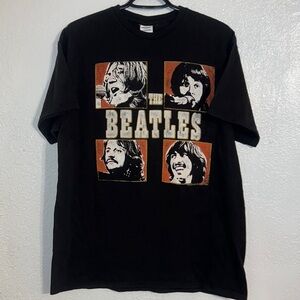 THE BEATLES GRAPHIC TSHIRT
